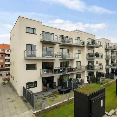 3 Flat 350m Station 25 Min From Cph Center 公寓